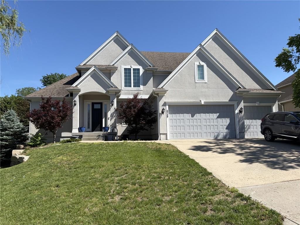 5739 NE Timber Hills Drive — photo 1