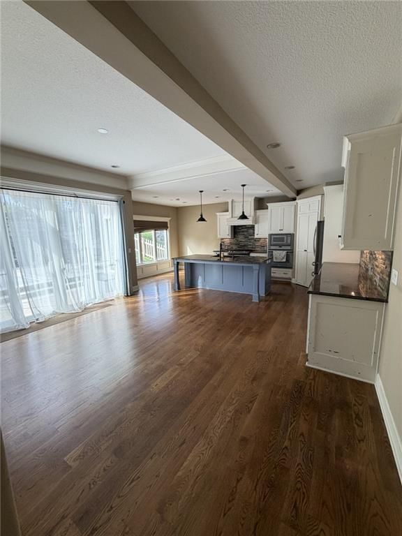 5739 NE Timber Hills Drive — photo 4