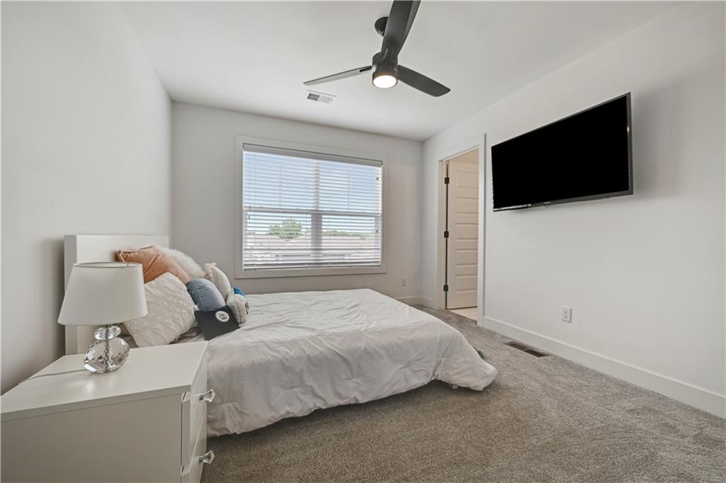 15969 W 165th Street — photo 35