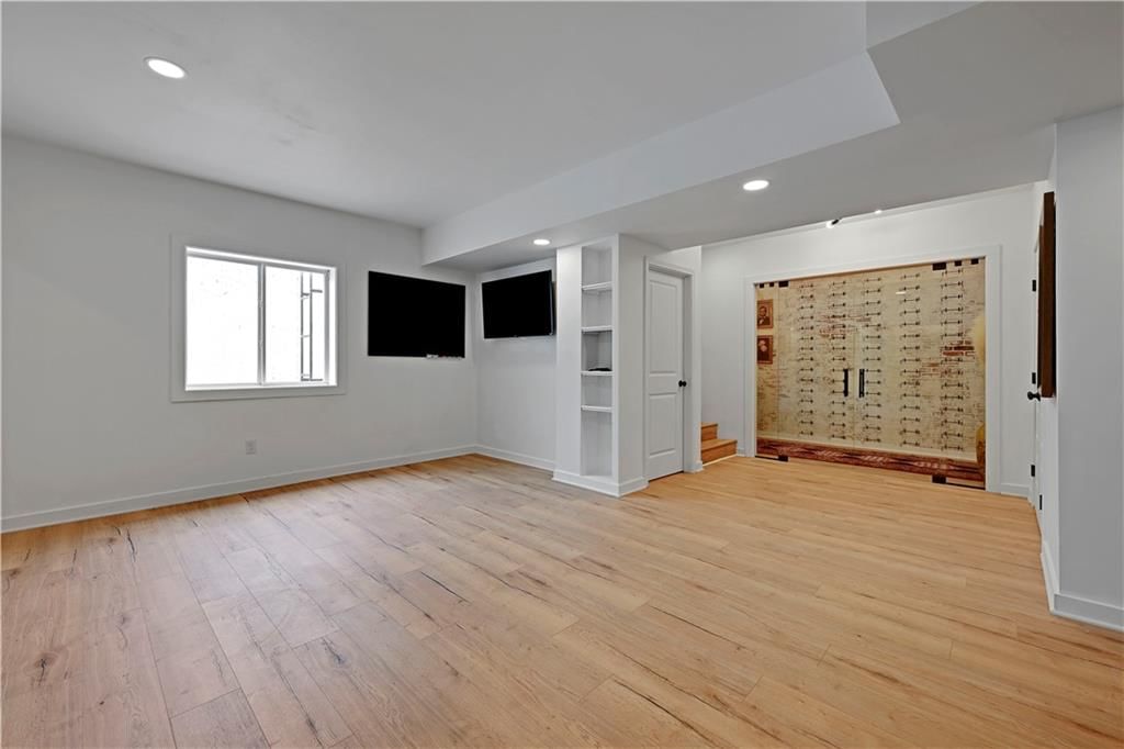 15969 W 165th Street — photo 39