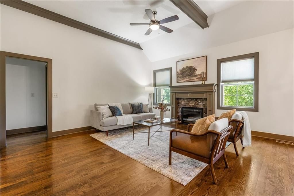 14835 Meadow Lane — photo 8