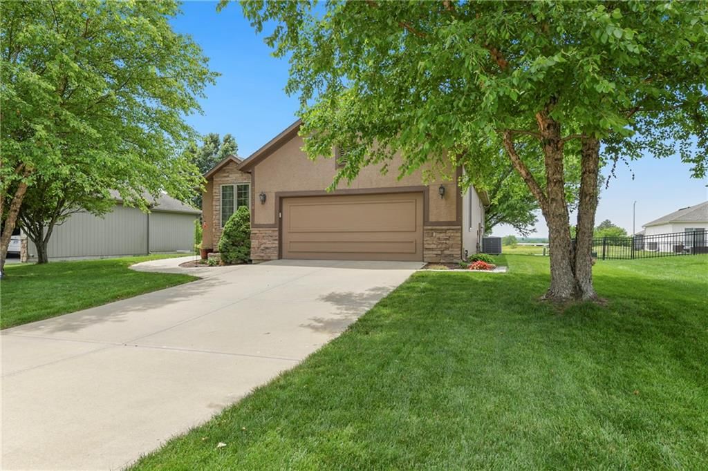 29374 Rockwood Avenue — photo 3