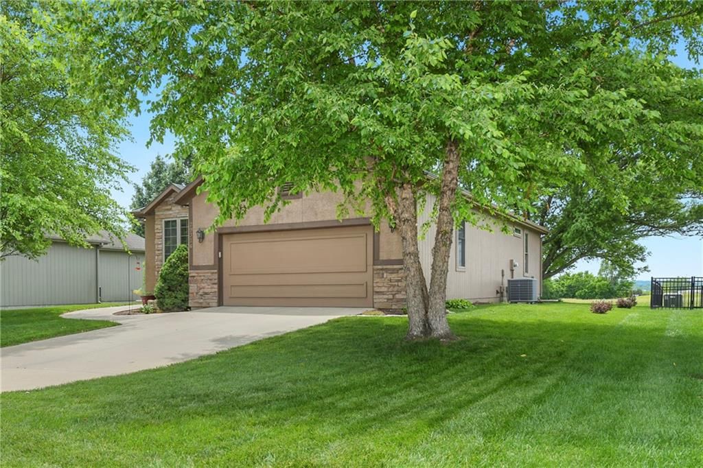 29374 Rockwood Avenue — photo 4