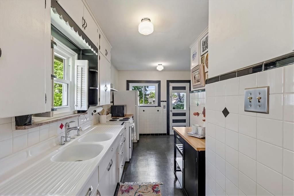 4745 Terrace Street — photo 11