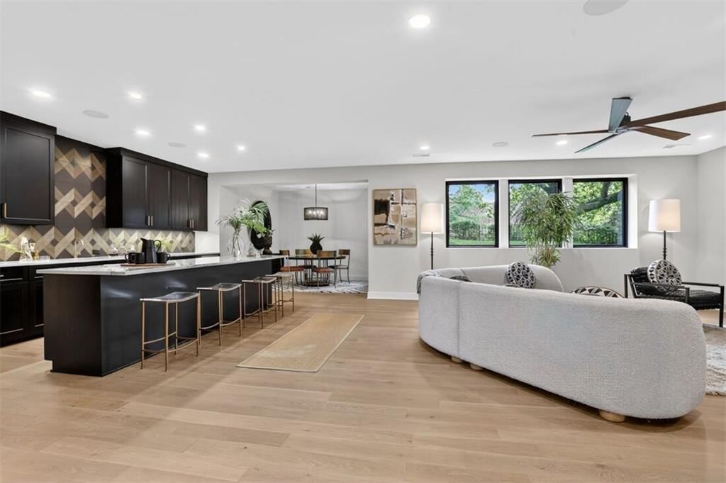 7921 El Monte Street — photo 15