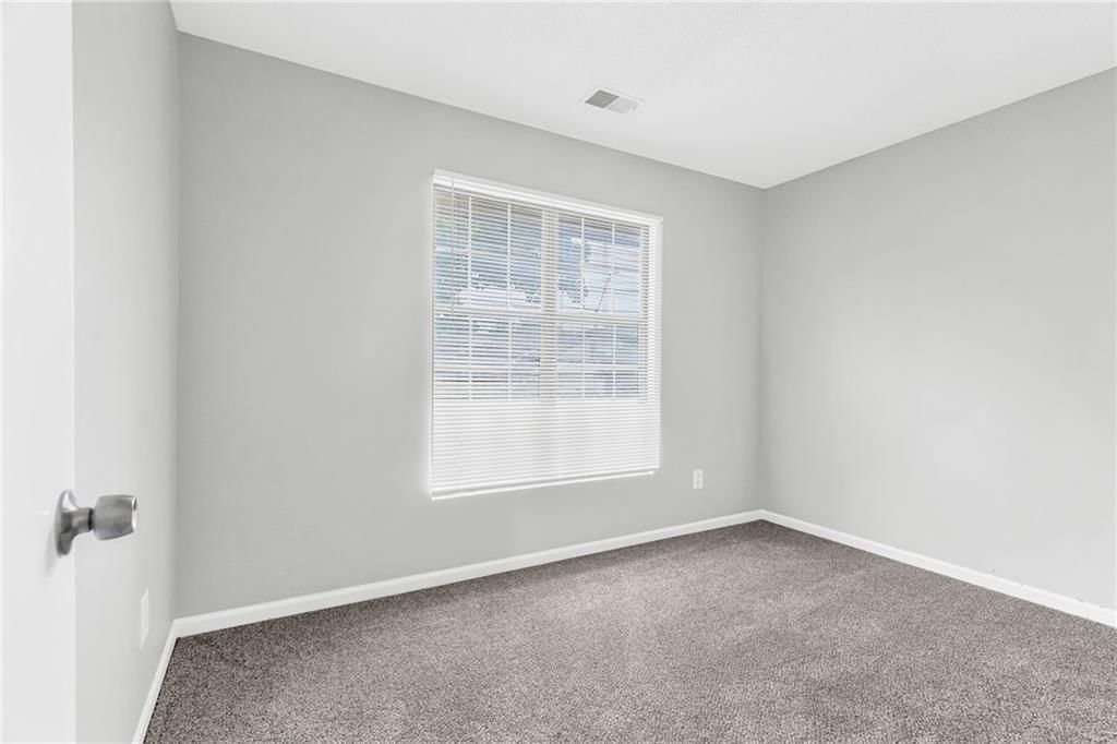 724 E 122nd Terrace — photo 3