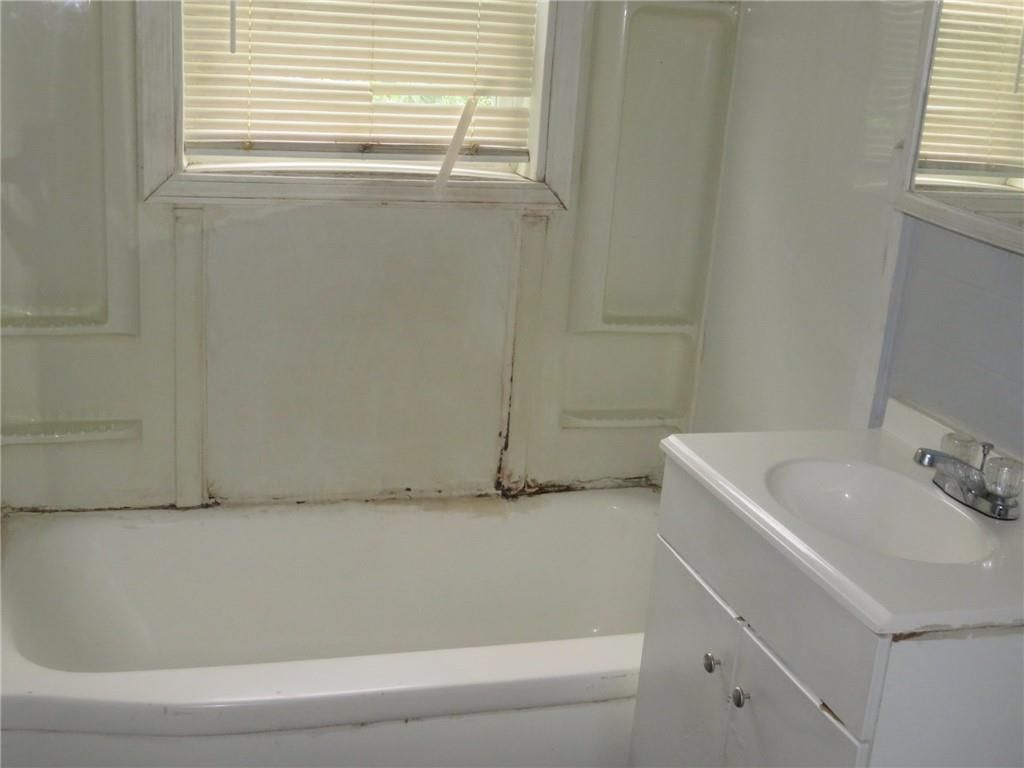8321 Olive Street — photo 4