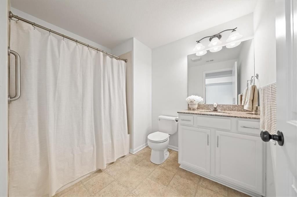 9047 Meadow View Drive — photo 26