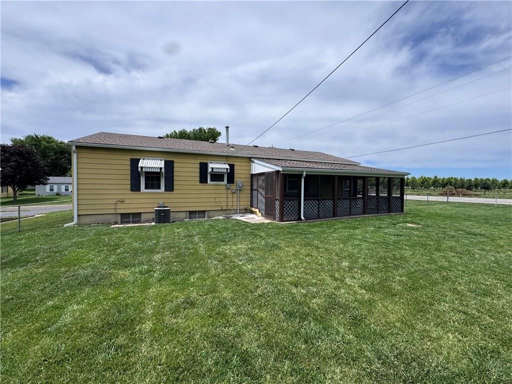 1313 N Cedar Crest Drive — photo 20
