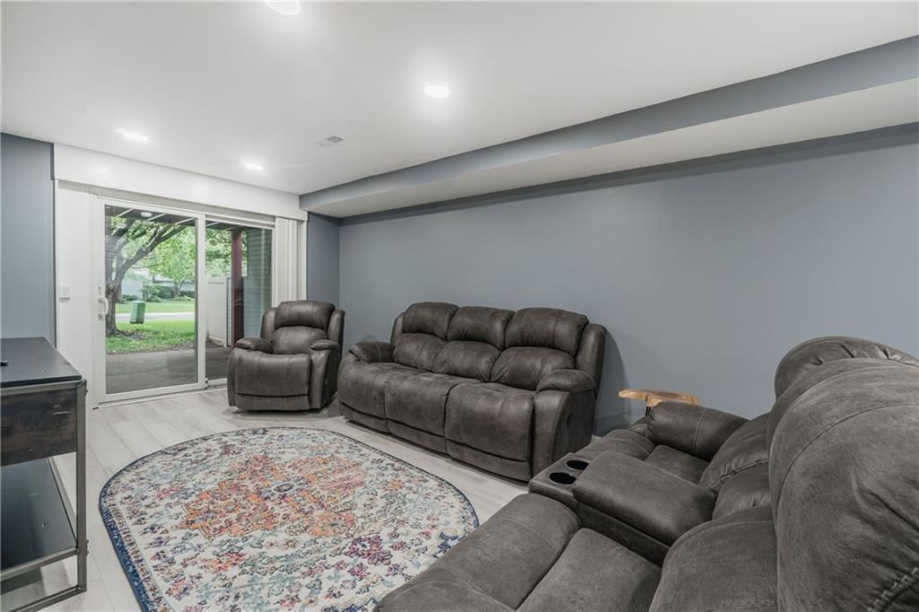 7003 W 156th Terrace — photo 24