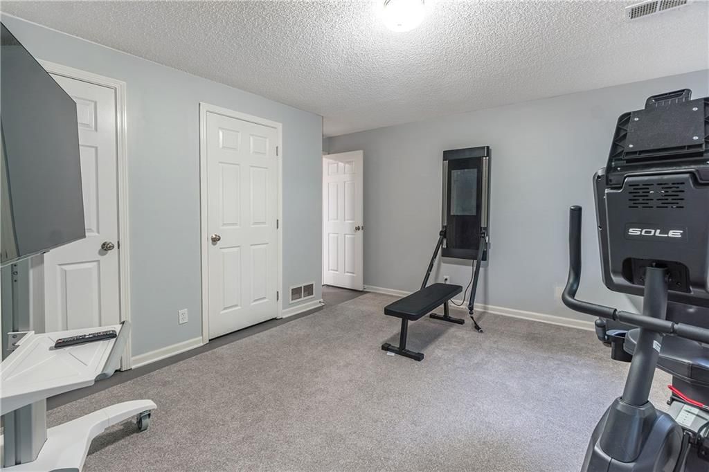 7003 W 156th Terrace — photo 28