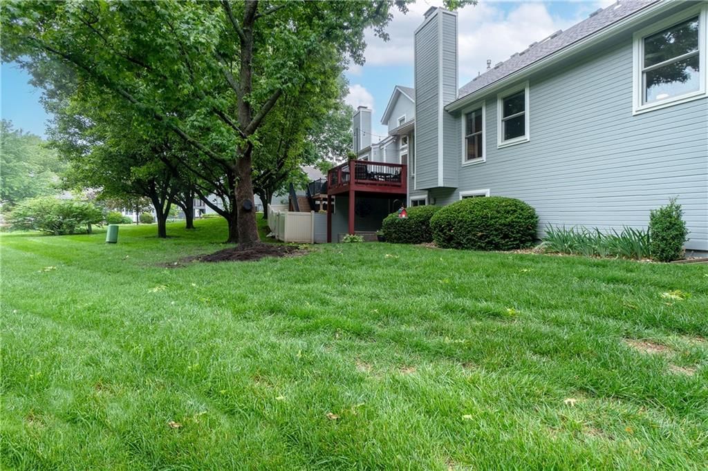 7003 W 156th Terrace — photo 33