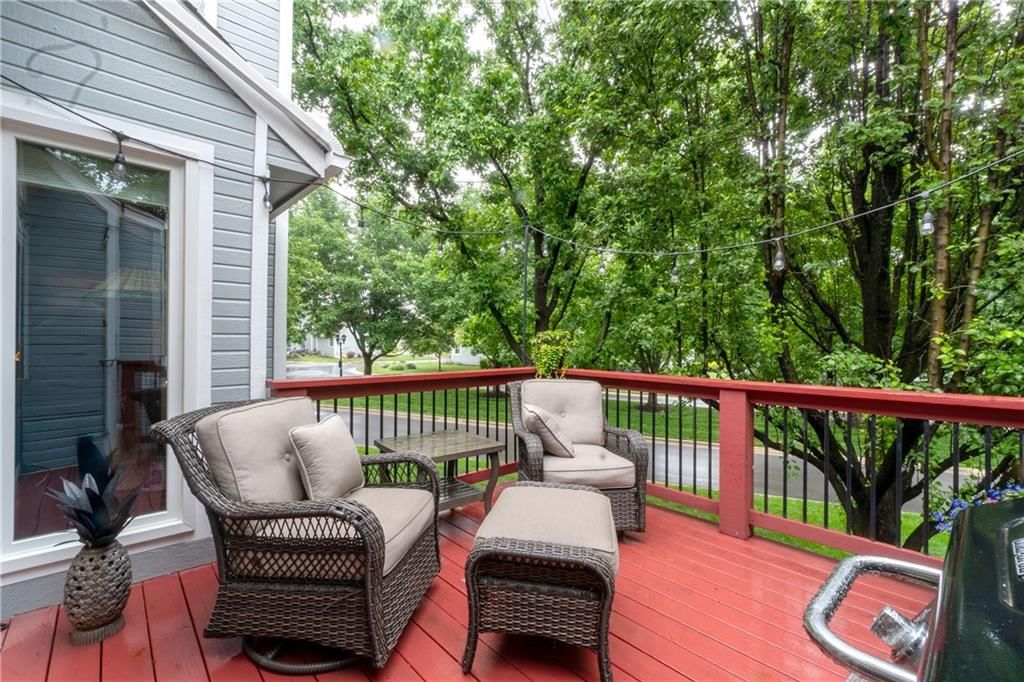 7003 W 156th Terrace — photo 35