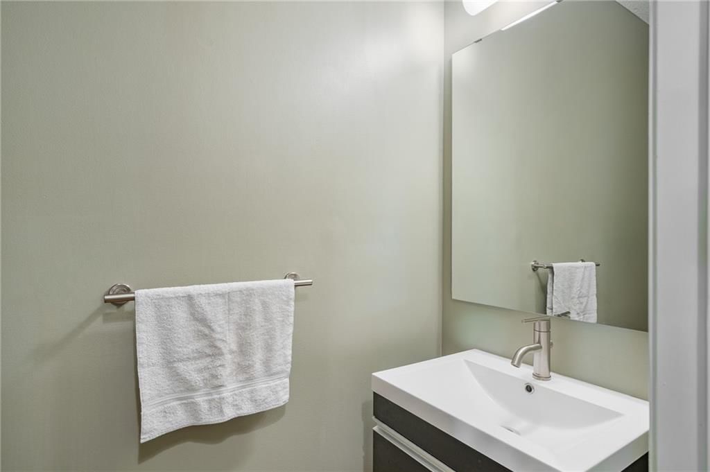 14205 Rosehill Street — photo 29