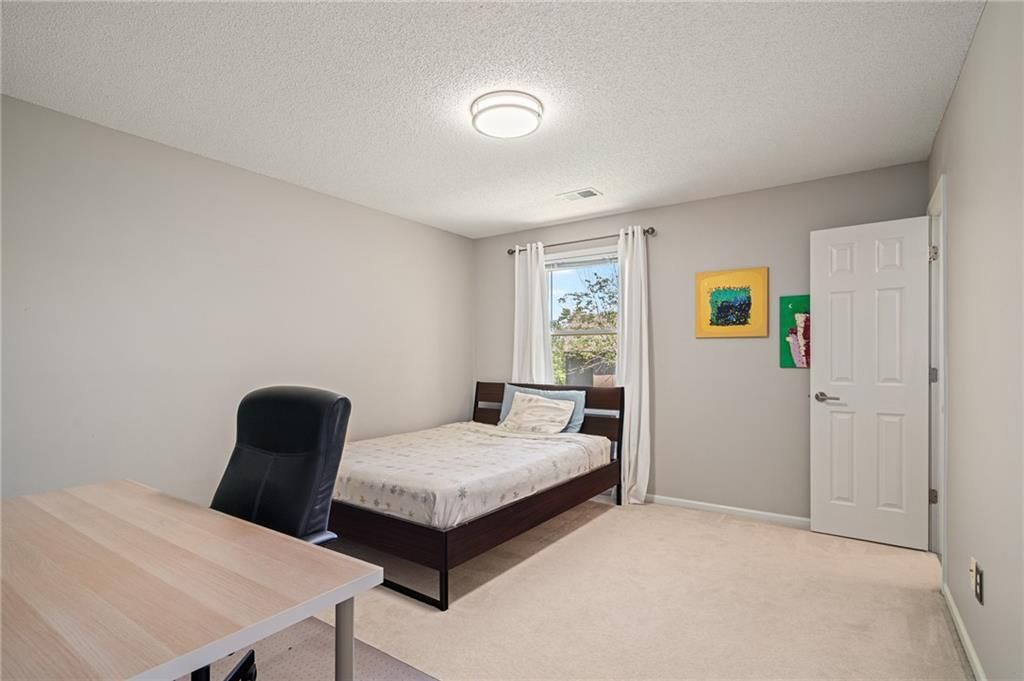14205 Rosehill Street — photo 40