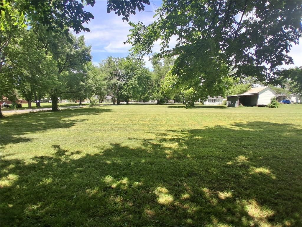 307 S Jefferson Avenue — photo 8