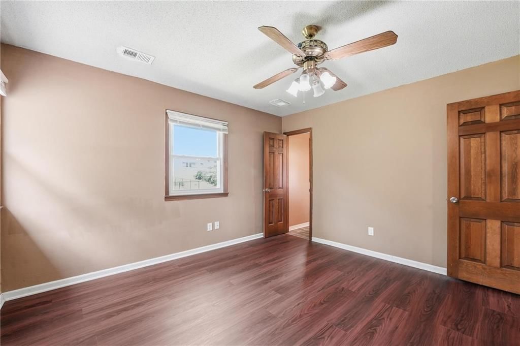 7816 Orville Avenue — photo 23