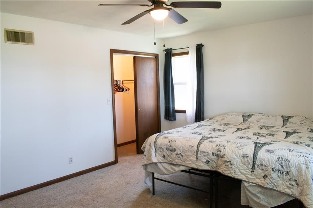 329 W Slater Street — photo 8