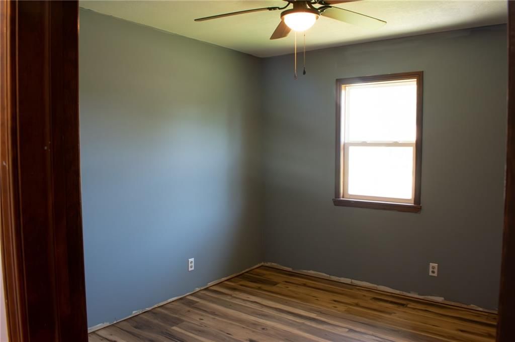 329 W Slater Street — photo 11