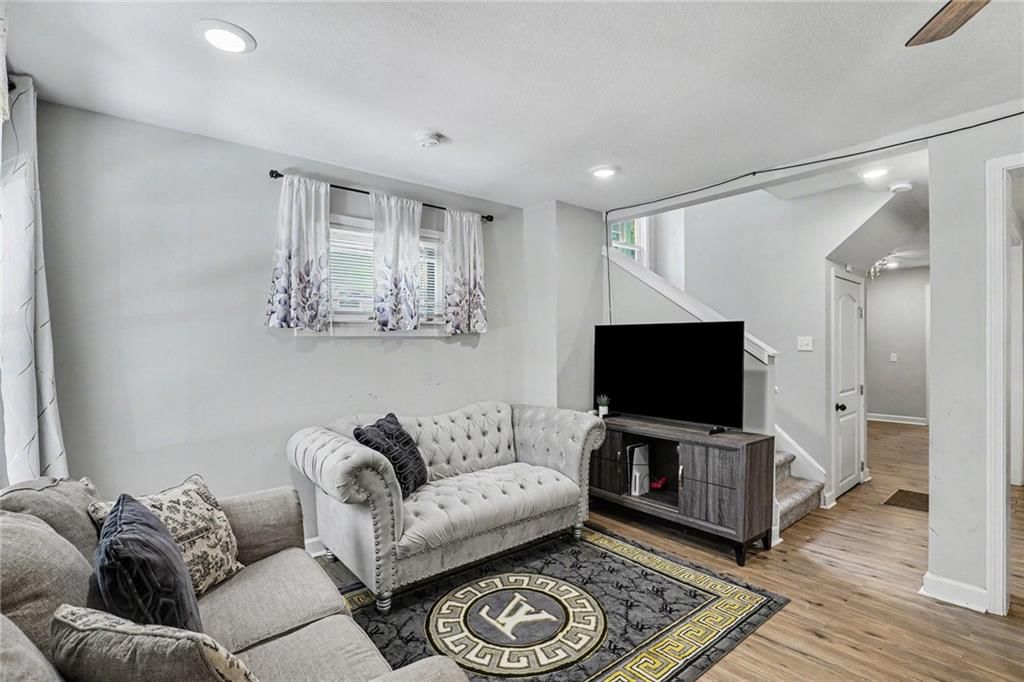 3629 Benton Boulevard — photo 9