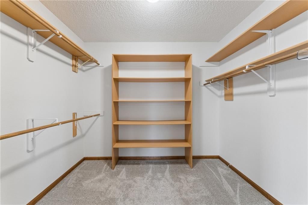 513 S Travis Street — photo 31