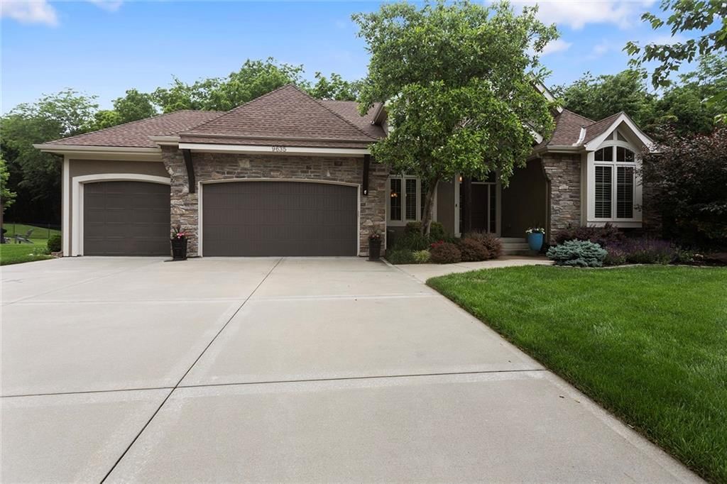 9635 NE 89th Street — photo 3