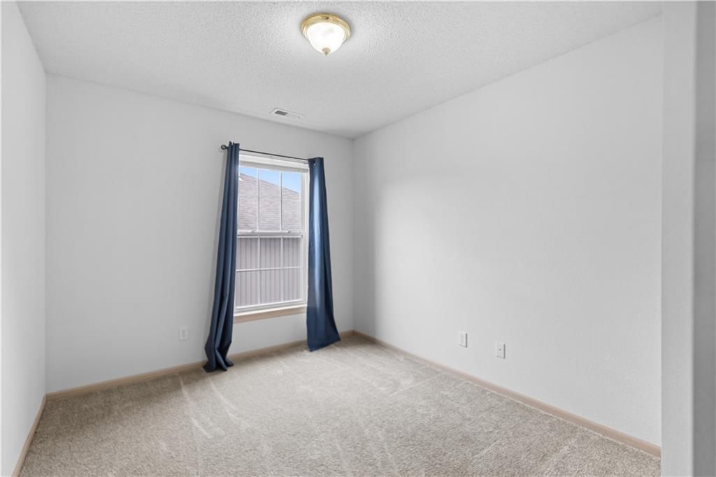 10660 E 46th Terrace — photo 14