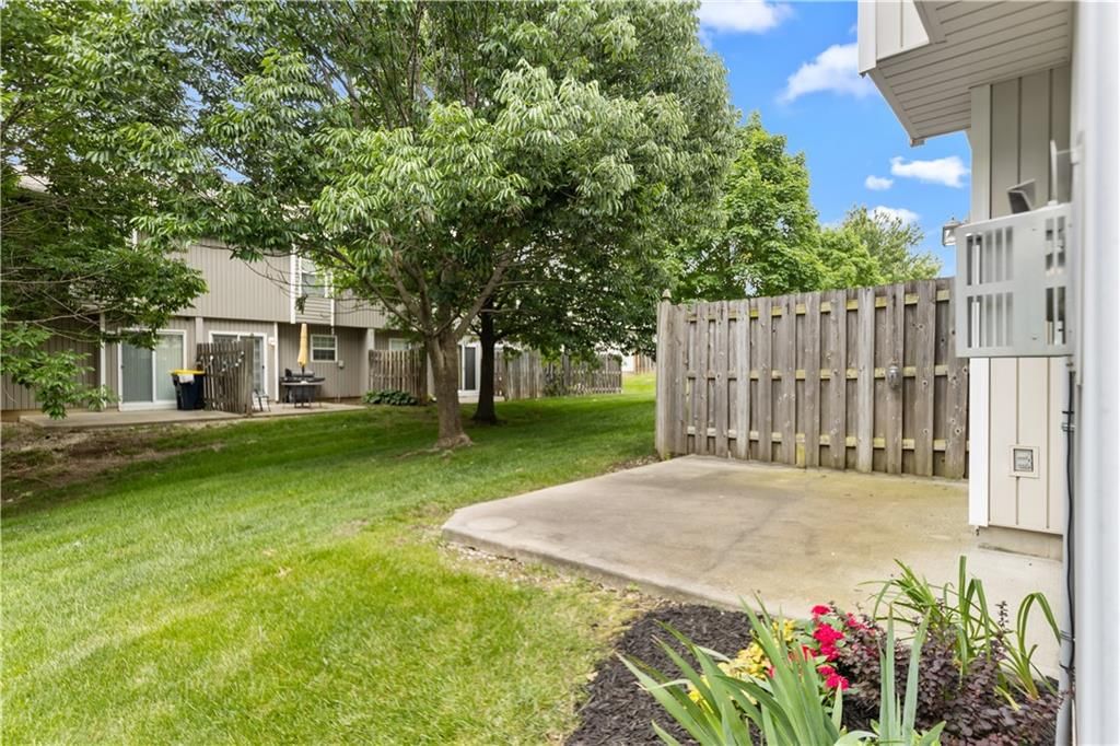 10660 E 46th Terrace — photo 16