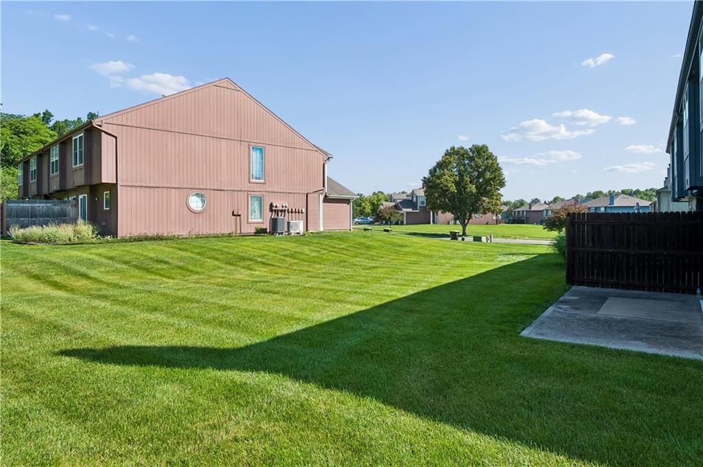 5542 NW Moonlight Meadow Drive — photo 32