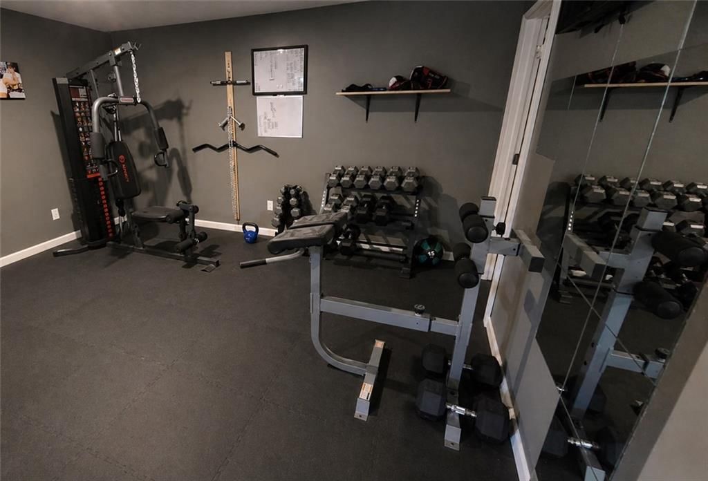 530 S Maple Street — photo 19