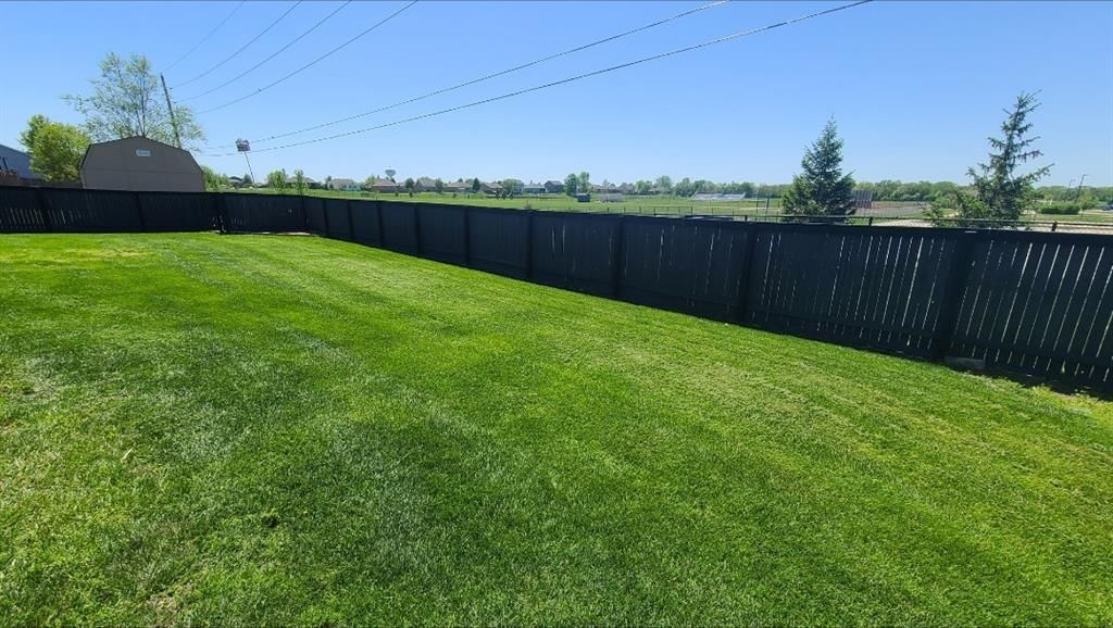 530 S Maple Street — photo 27