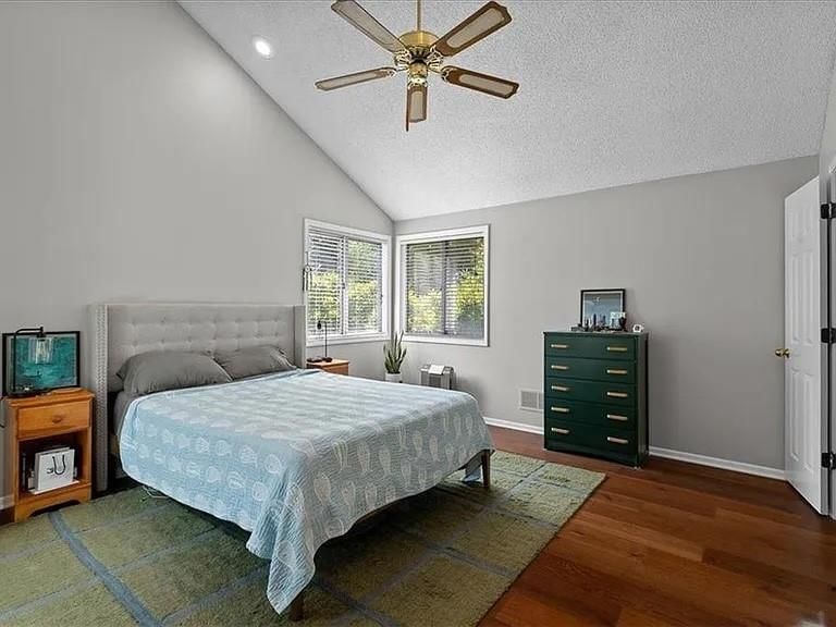 8323 W 120 Terrace — photo 15