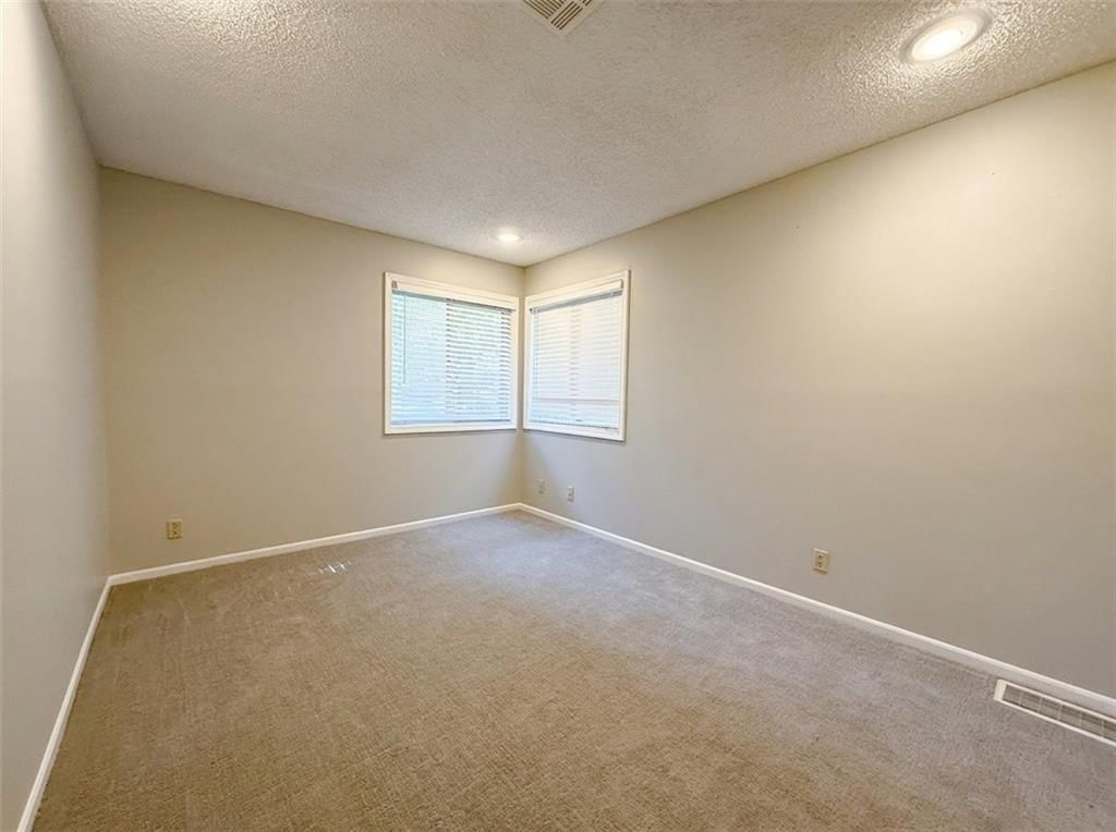 8323 W 120 Terrace — photo 24