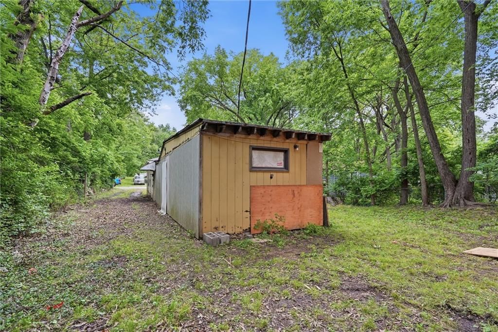 8012 S Benton Avenue — photo 17
