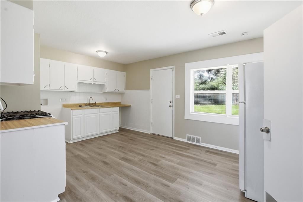 11410 Crystal Street — photo 8