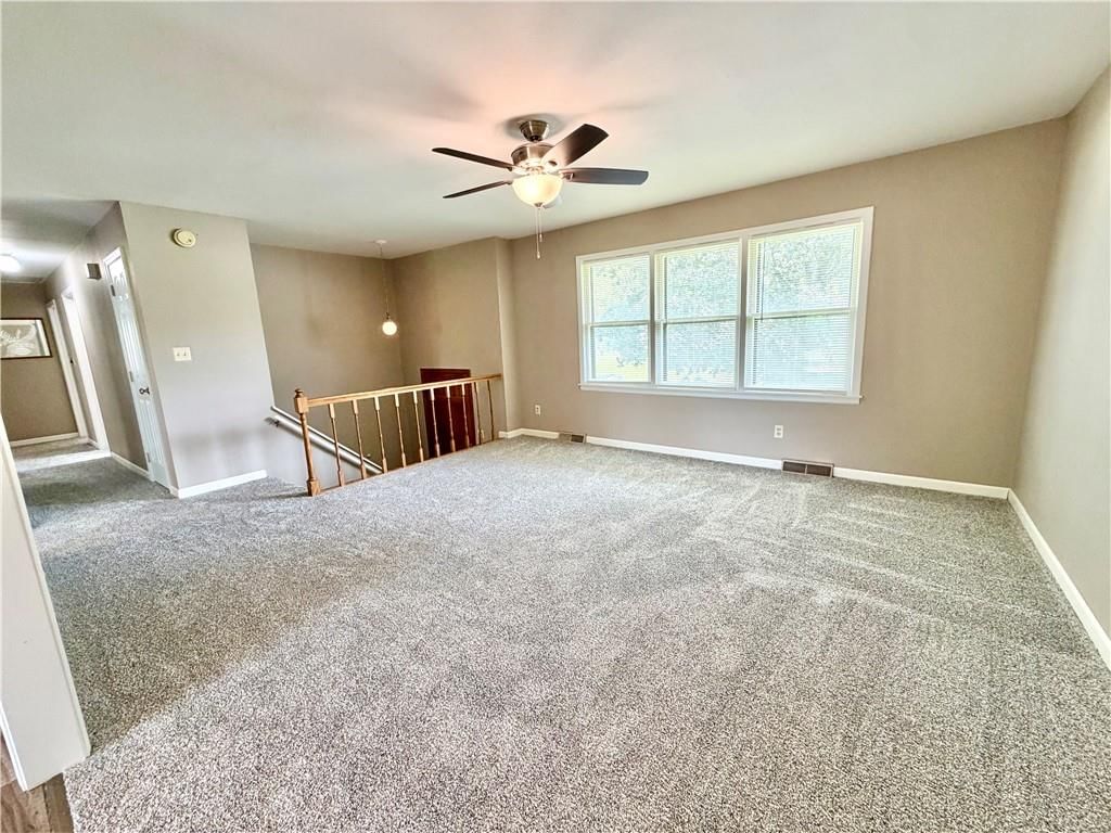204 W Lee Street — photo 4