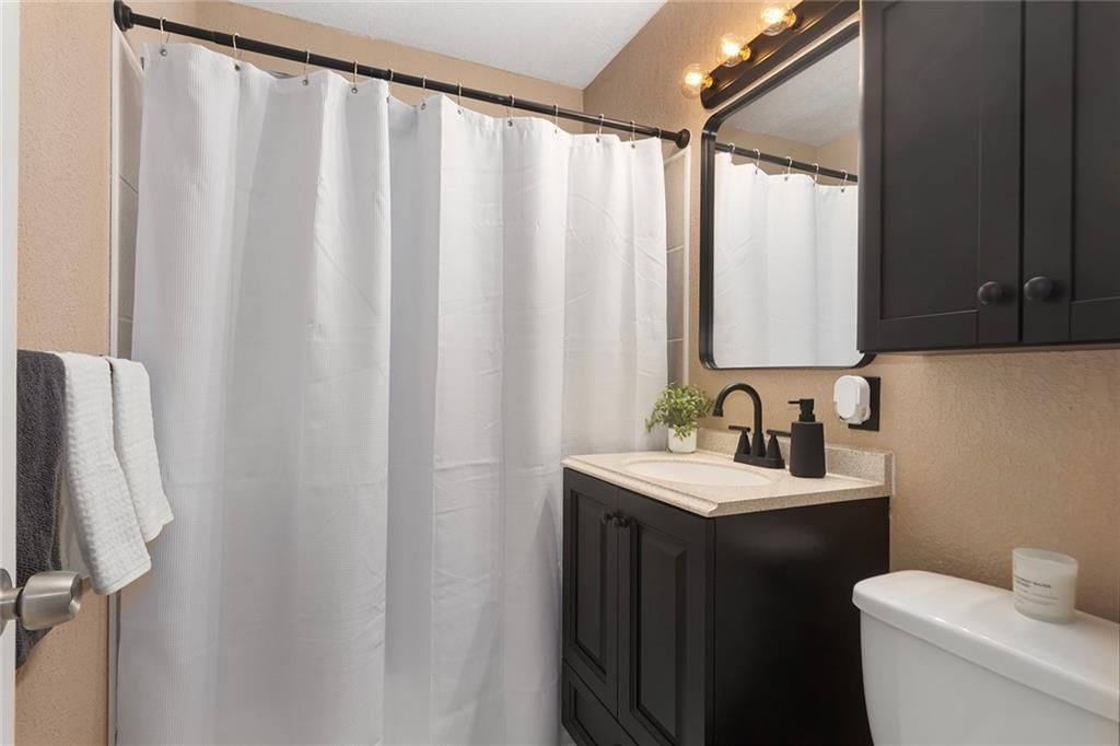 10302 W 61st Street — photo 17