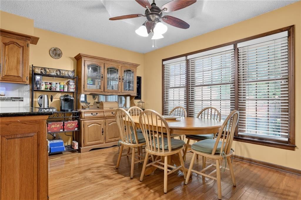 16313 W Chur Street — photo 4