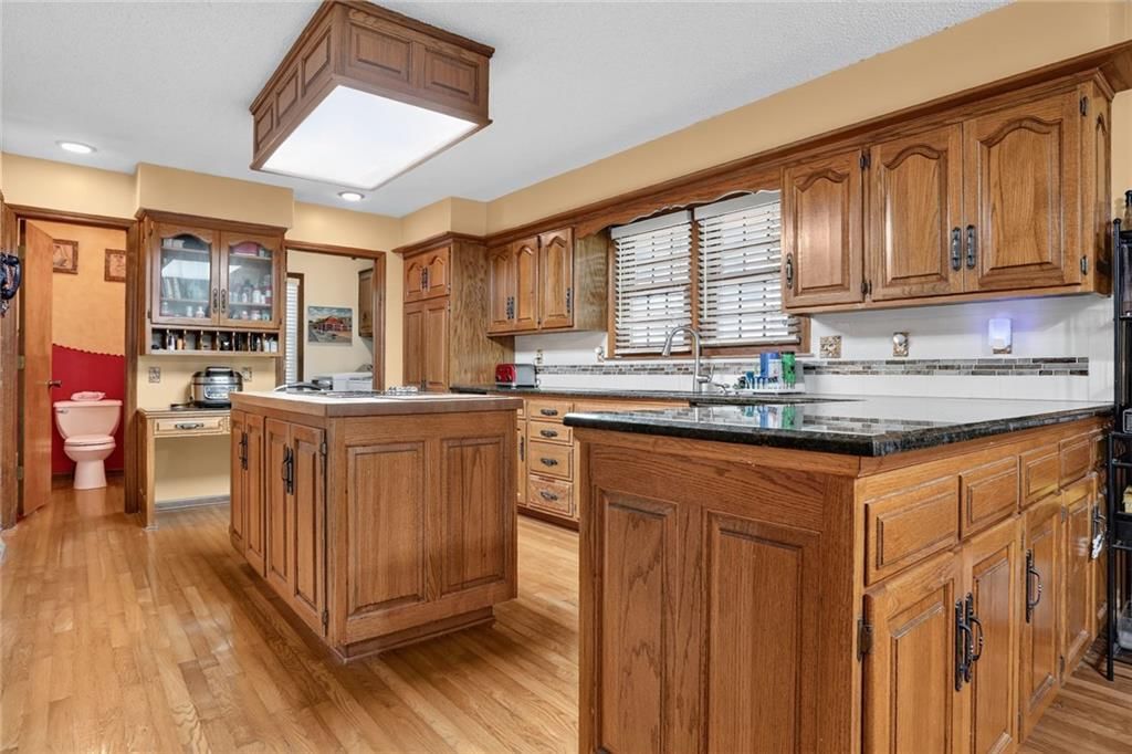 16313 W Chur Street — photo 5