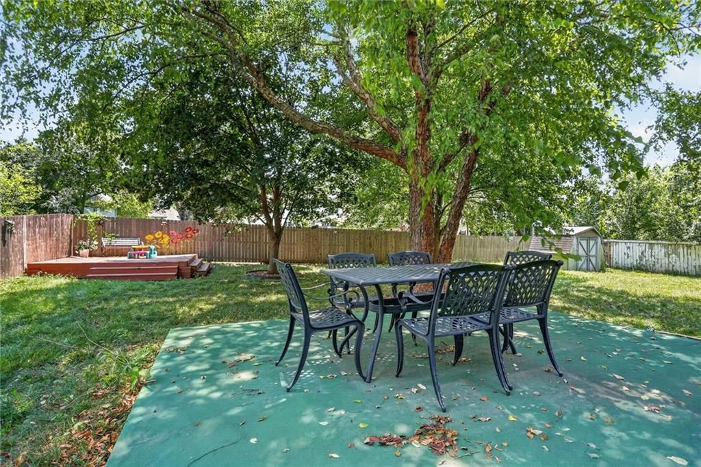 16313 W Chur Street — photo 24