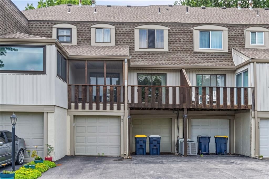 8311 NW Waukomis Drive — photo 31