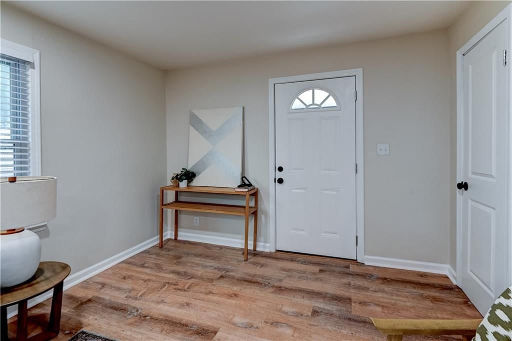 7126 Main Street — photo 14
