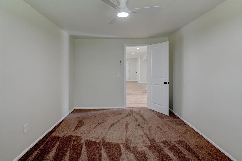 7126 Main Street — photo 17
