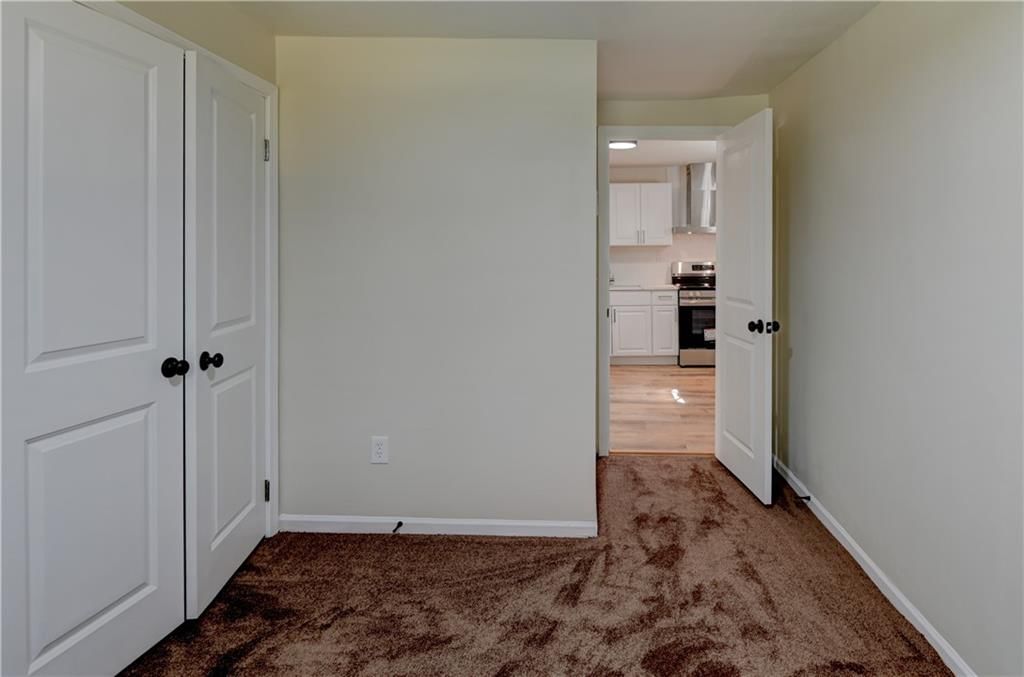 7126 Main Street — photo 22