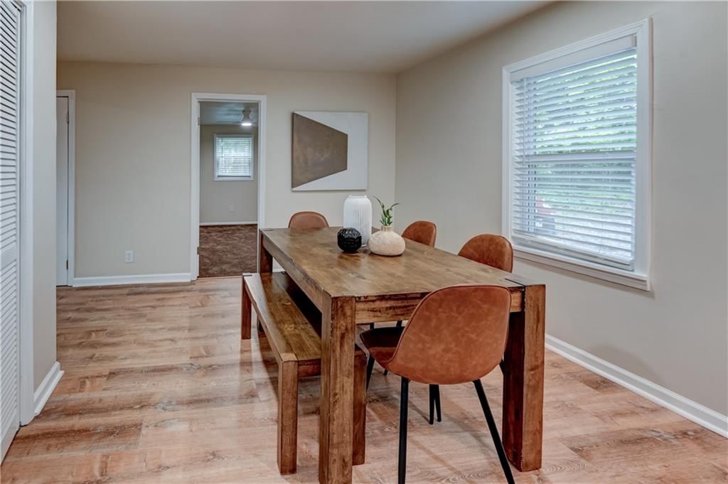 7126 Main Street — photo 24