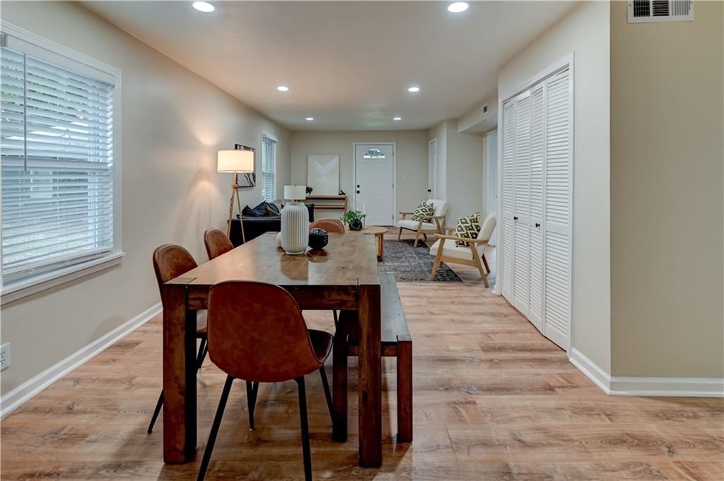 7126 Main Street — photo 25