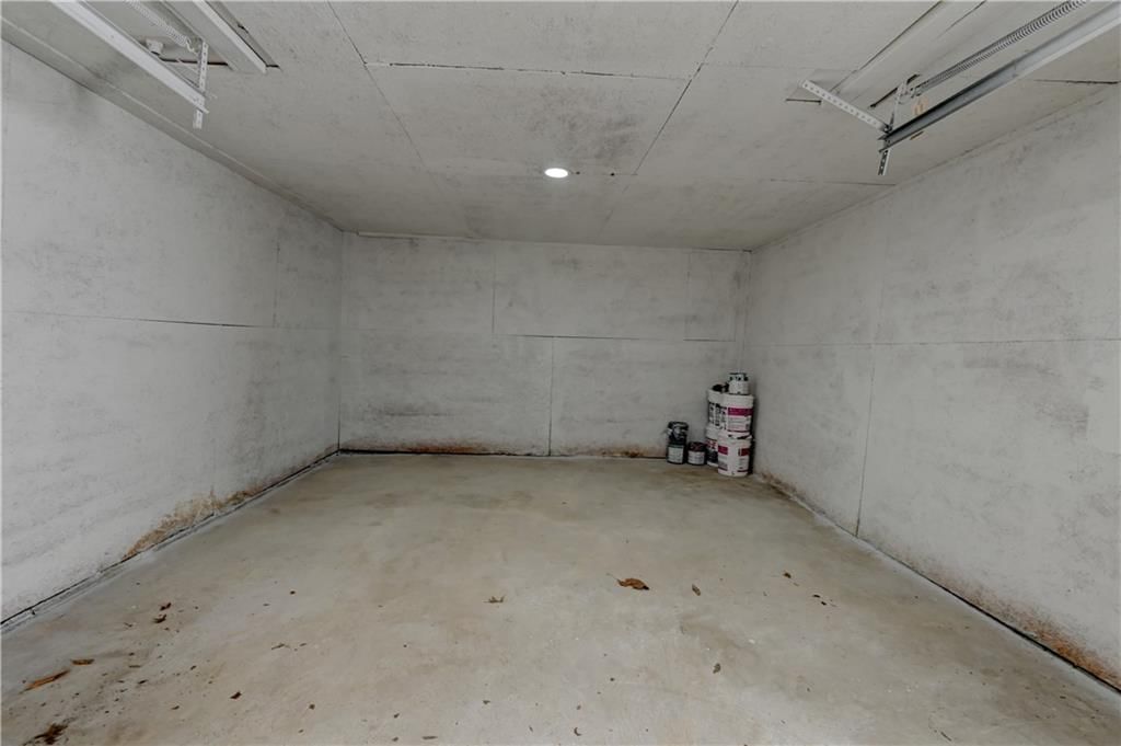 7126 Main Street — photo 29