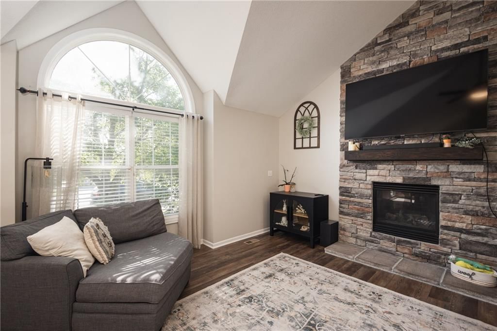 1127 SE Eastridge Drive — photo 9