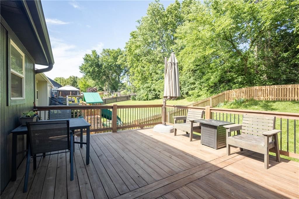 1127 SE Eastridge Drive — photo 32