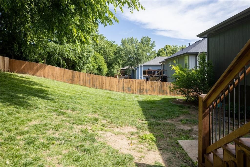 1127 SE Eastridge Drive — photo 35